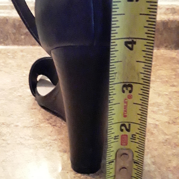 Shoes - Picture 12 of 12